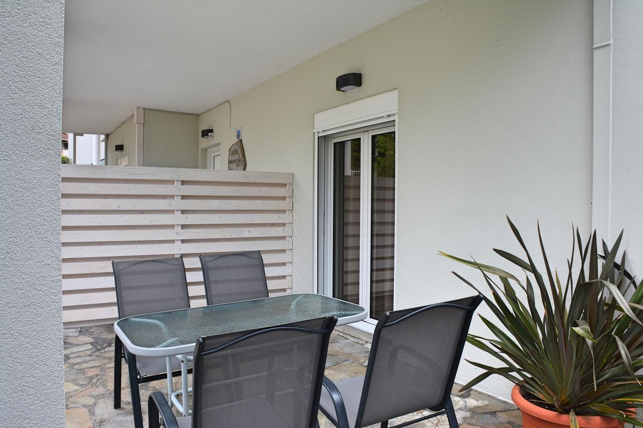 Mokos Rooms Perdika  Exterior foto
