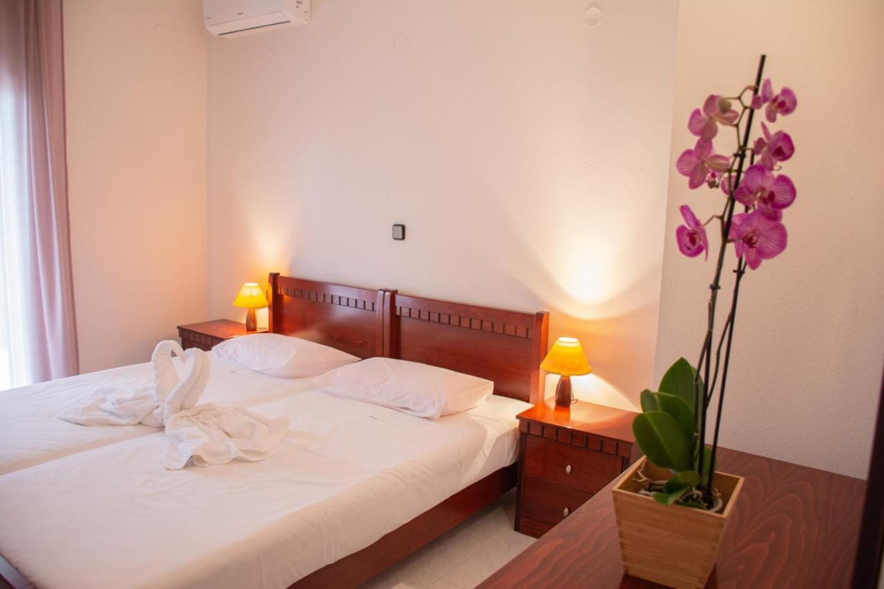 Mokos Rooms Perdika  Exterior foto